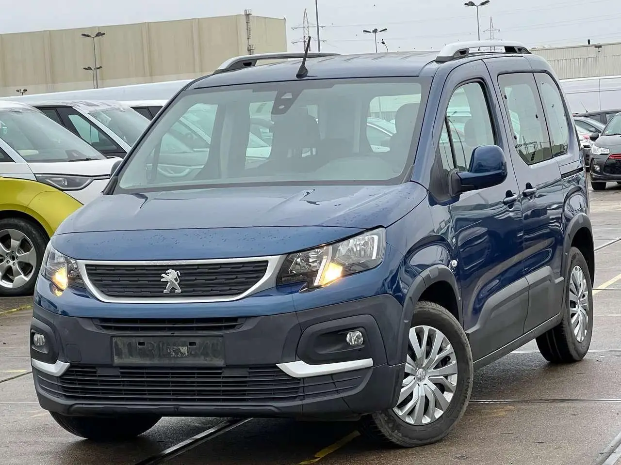 Photo 1 : Peugeot Rifter 2019 Petrol