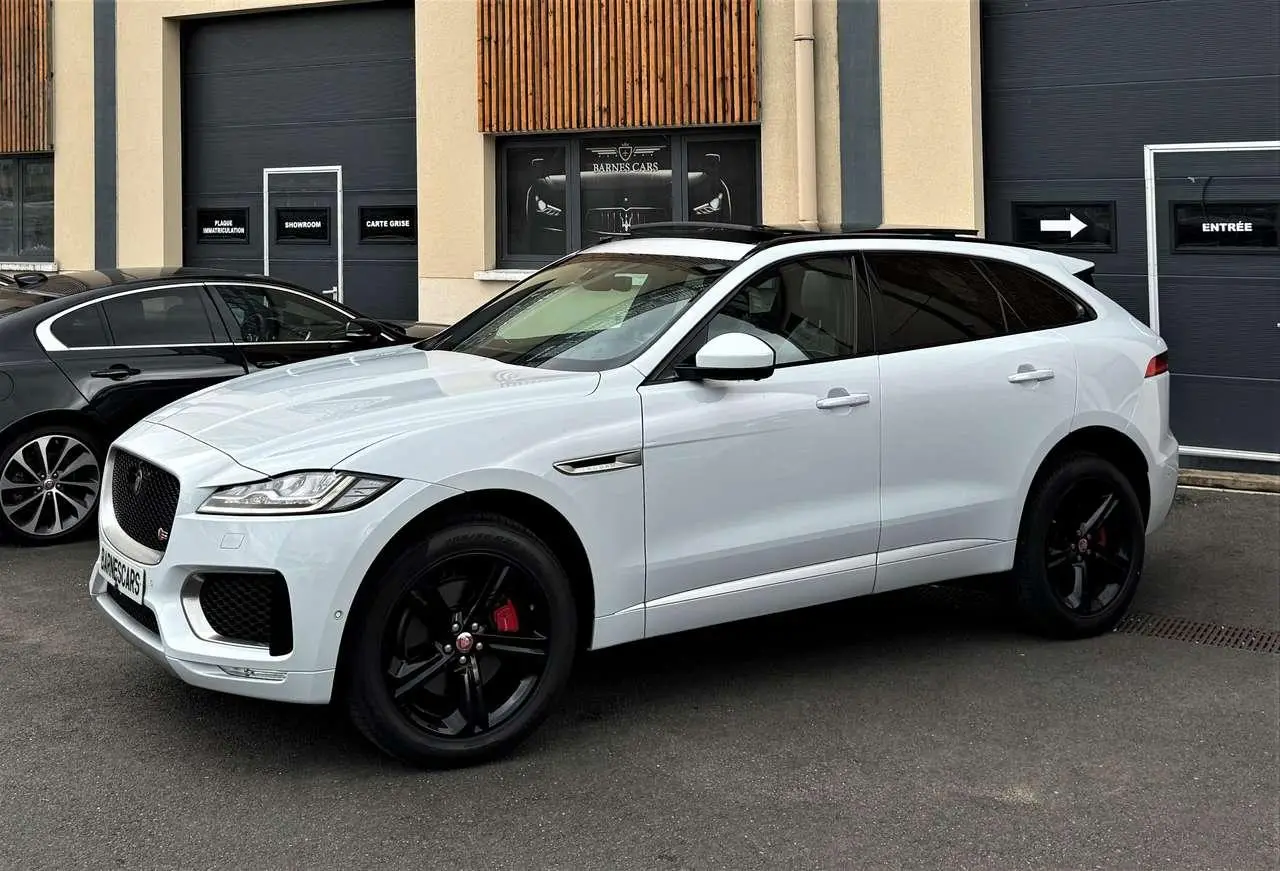 Photo 1 : Jaguar F-pace 2020 Diesel