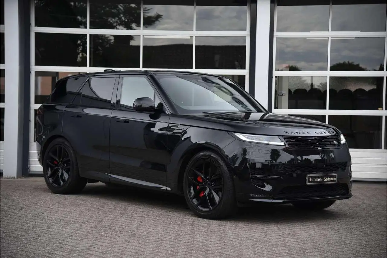 Photo 1 : Land Rover Range Rover Sport 2023 Hybride