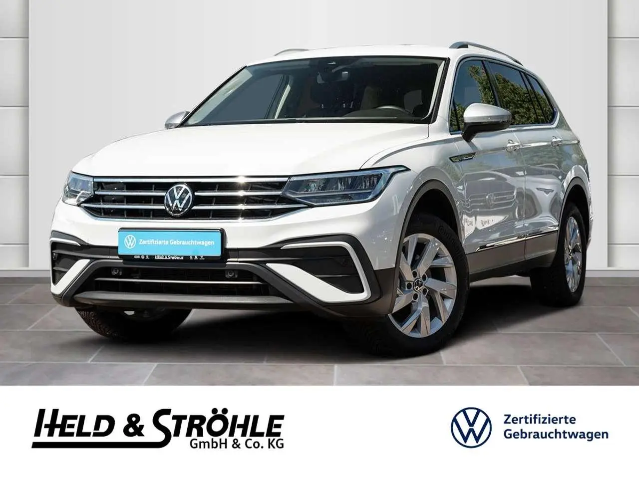 Photo 1 : Volkswagen Tiguan 2023 Petrol