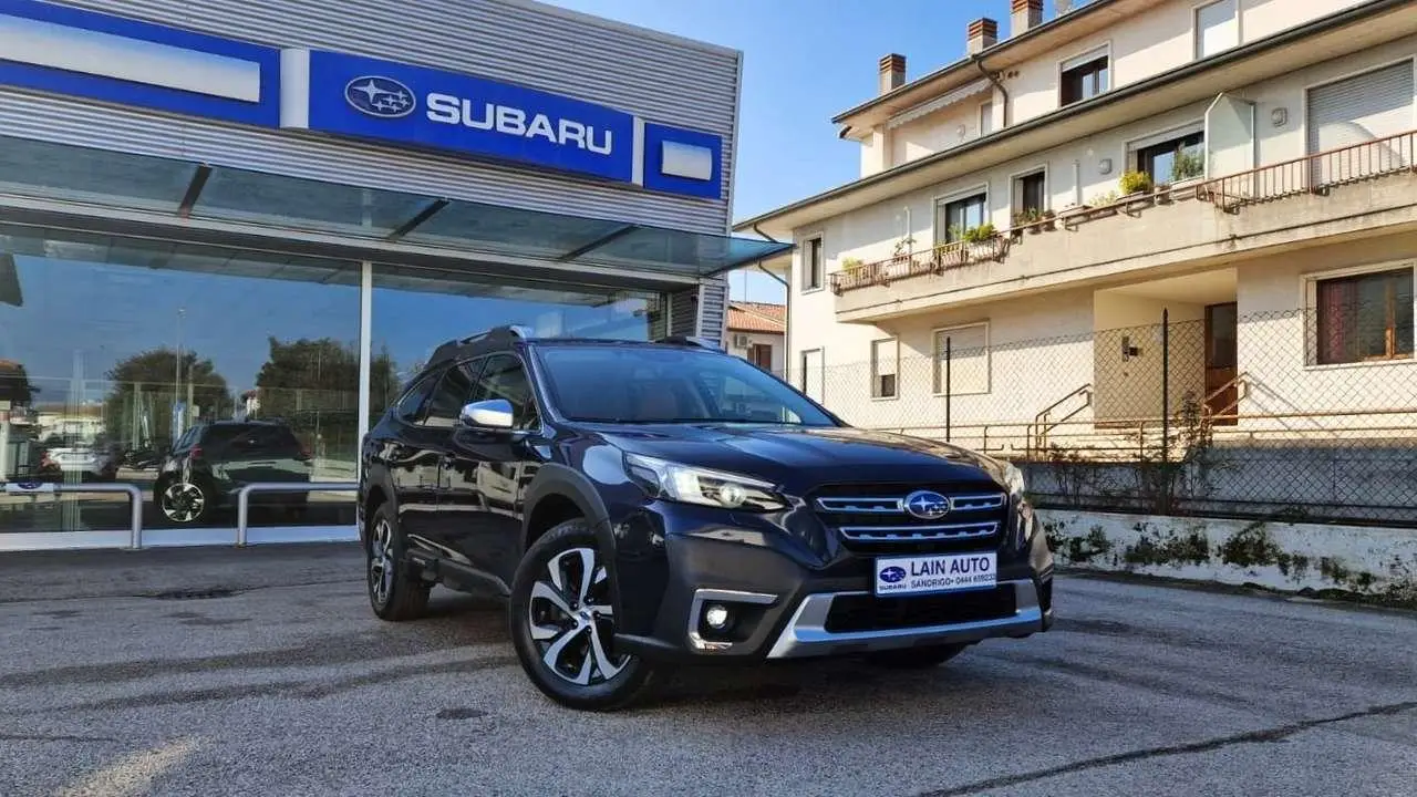 Photo 1 : Subaru Outback 2021 Petrol