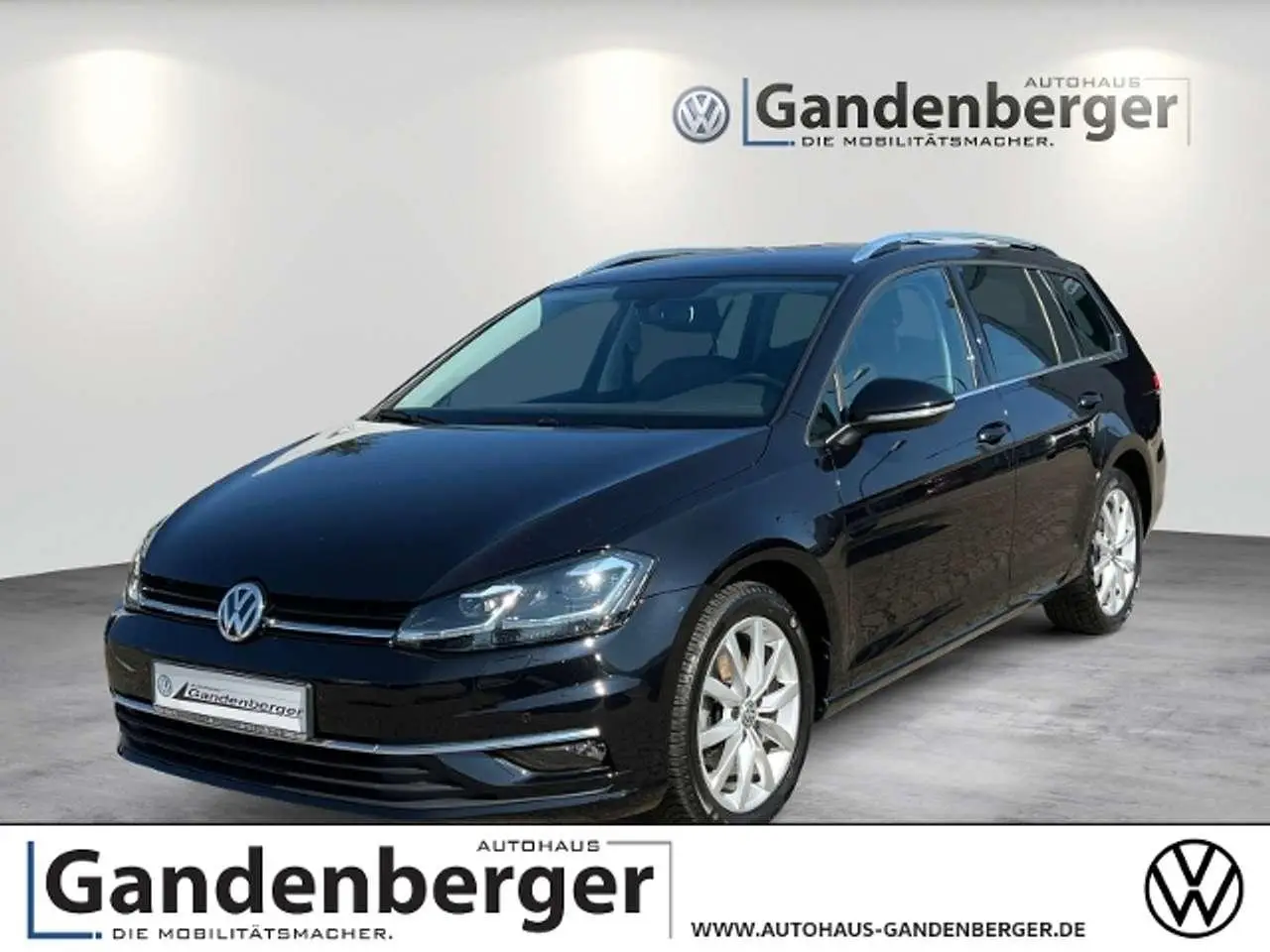 Photo 1 : Volkswagen Golf 2020 Essence