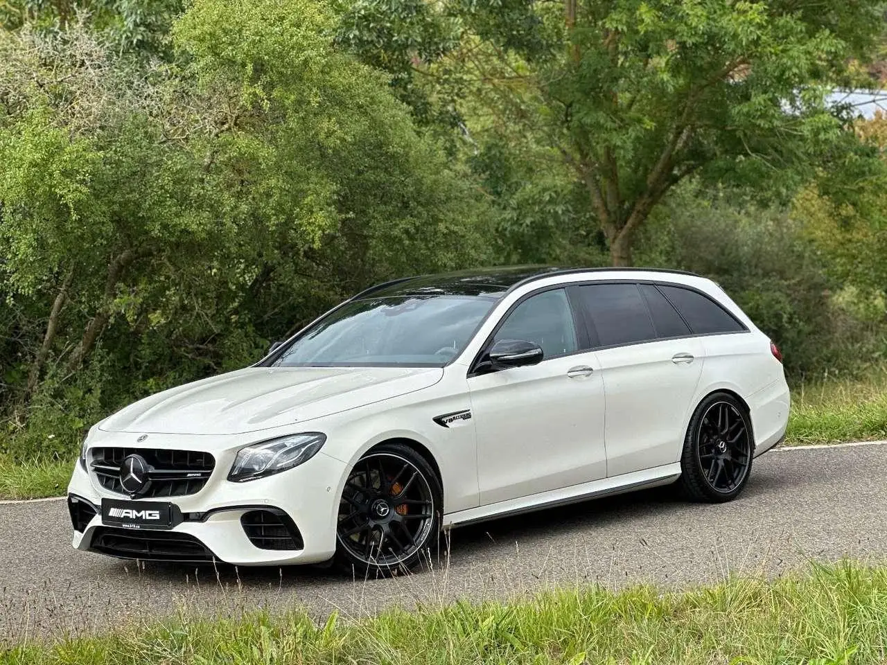 Photo 1 : Mercedes-benz Classe E 2019 Essence