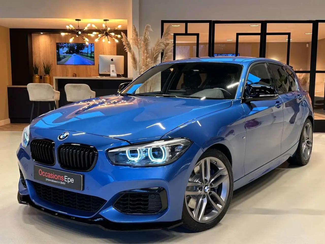 Photo 1 : Bmw Serie 1 2018 Petrol