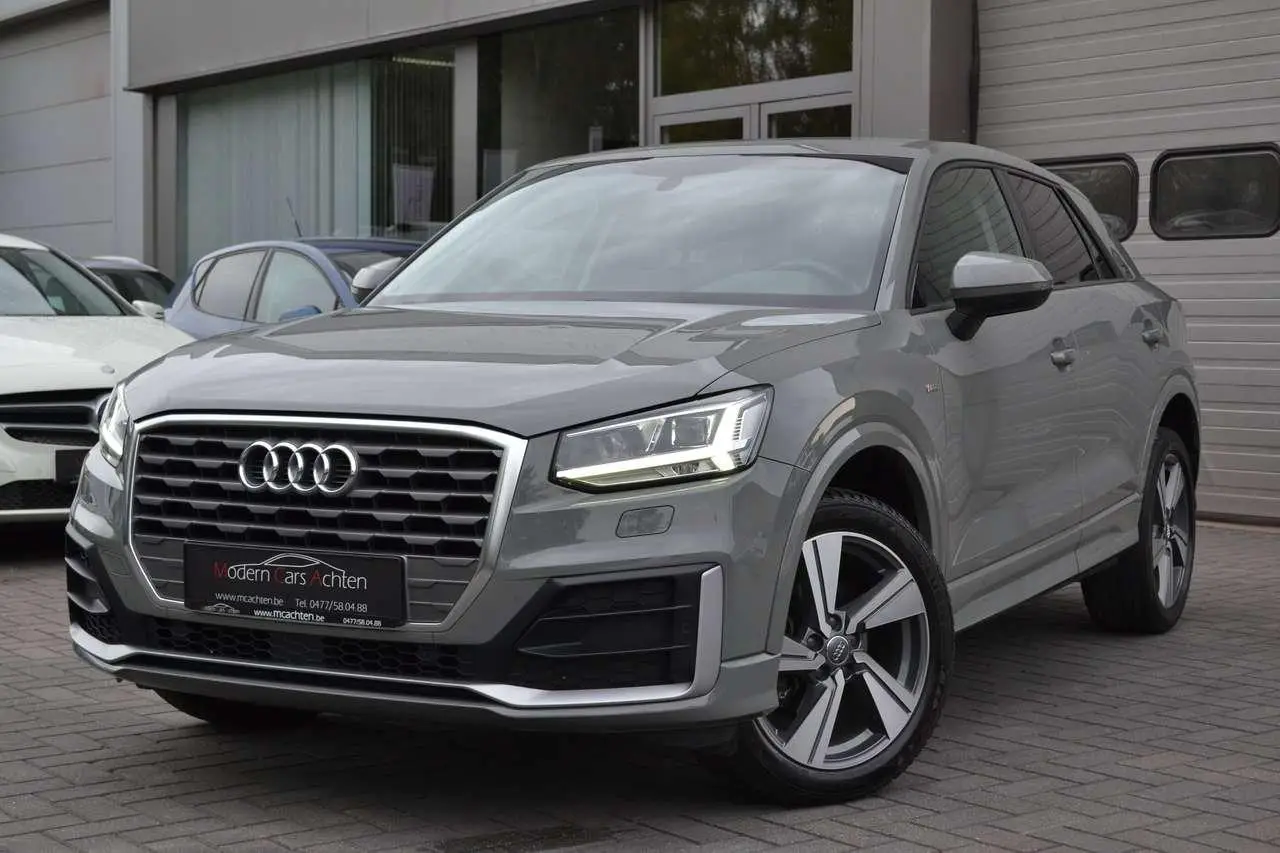 Photo 1 : Audi Q2 2020 Petrol