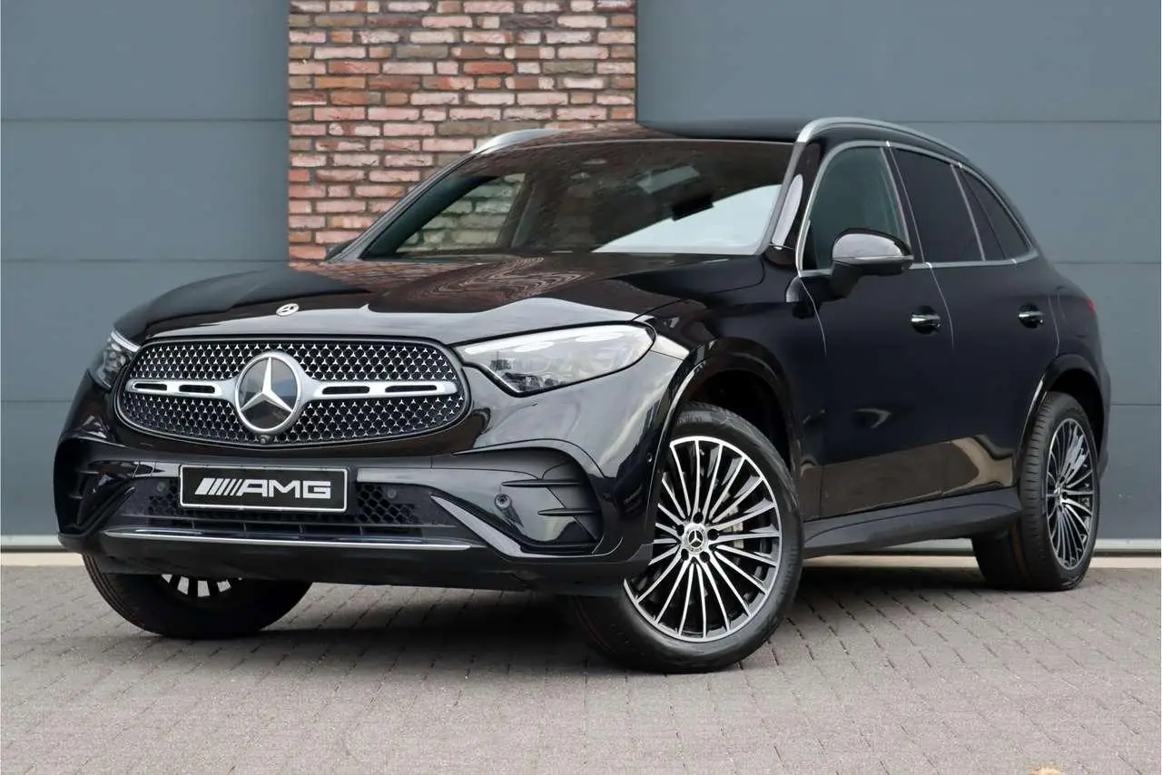 Photo 1 : Mercedes-benz Classe Glc 2023 Hybrid