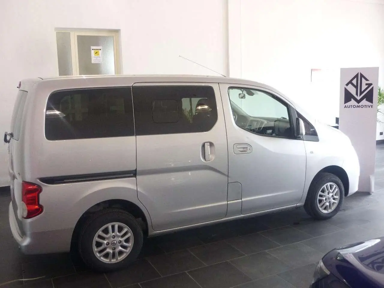 Photo 1 : Nissan Evalia 2015 Diesel