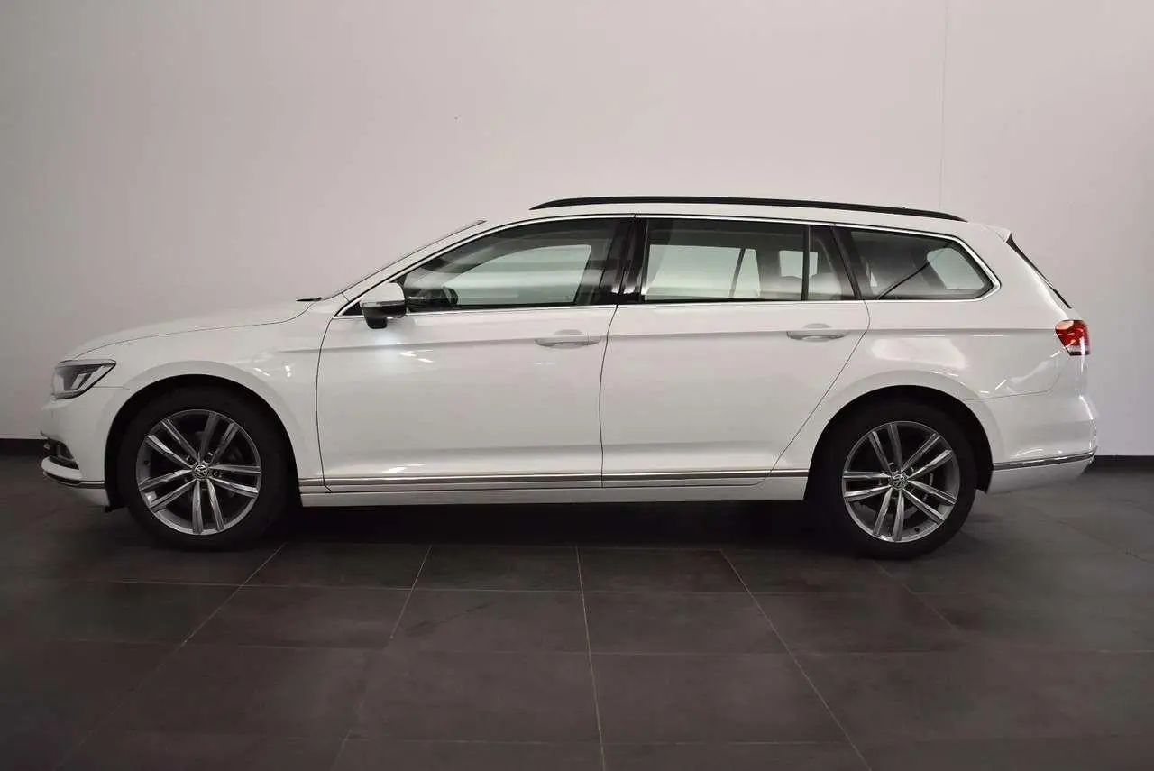 Photo 1 : Volkswagen Passat 2019 Diesel