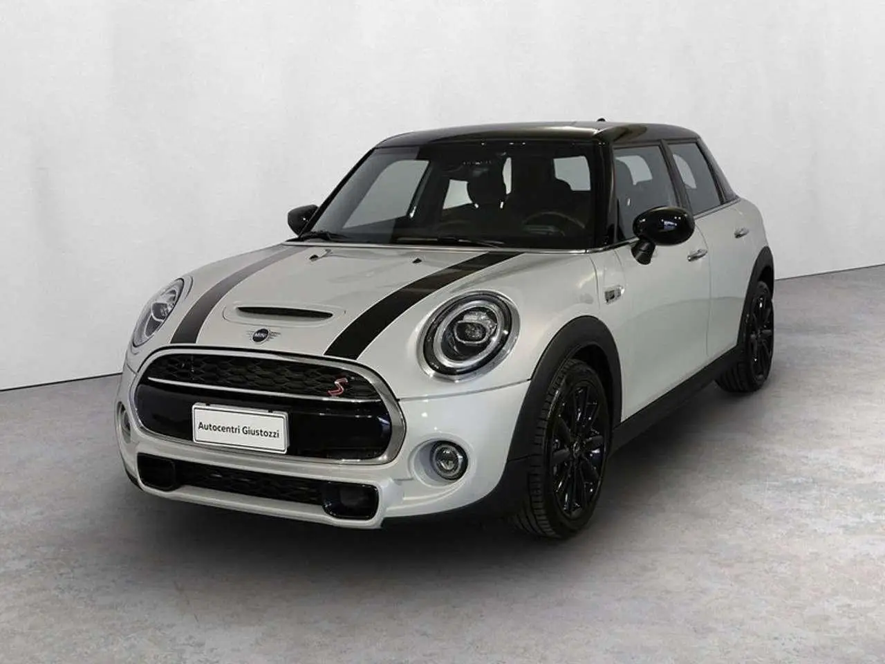 Photo 1 : Mini Cooper 2021 Petrol