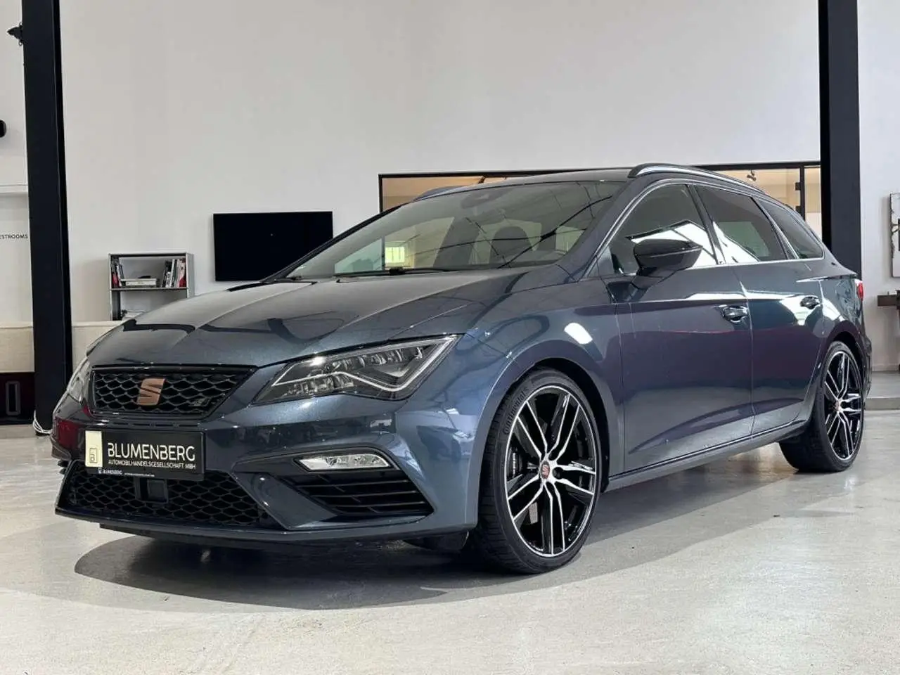 Photo 1 : Seat Leon 2020 Petrol