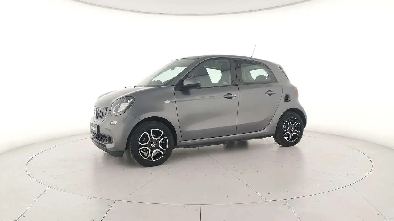 Photo 1 : Smart Forfour 2019 Electric