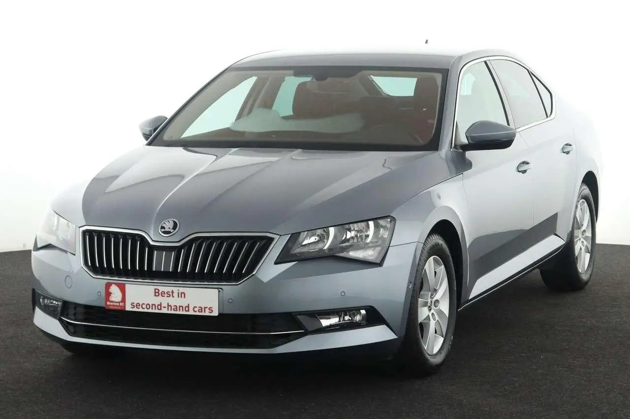 Photo 1 : Skoda Superb 2019 Diesel