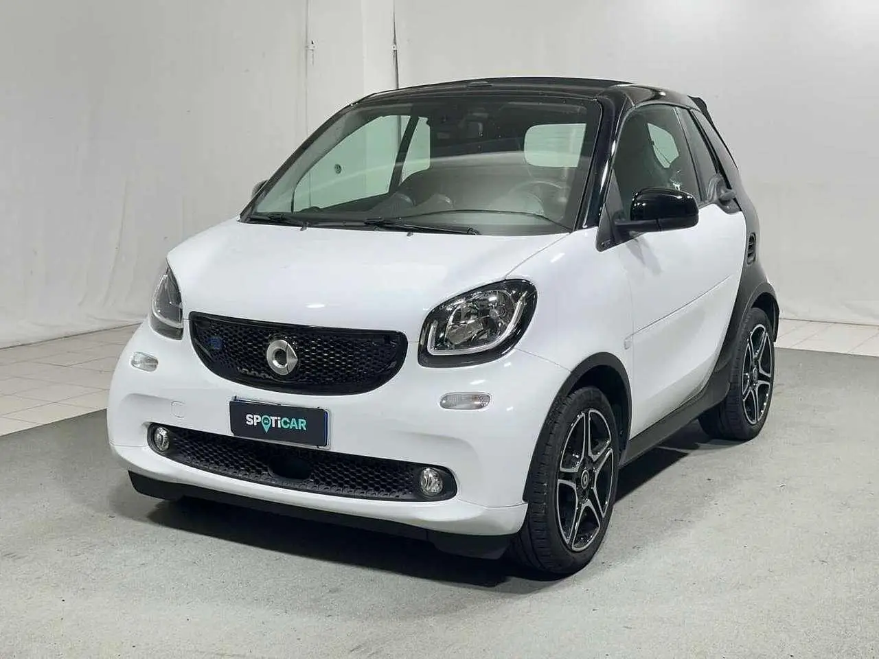 Photo 1 : Smart Fortwo 2019 Électrique