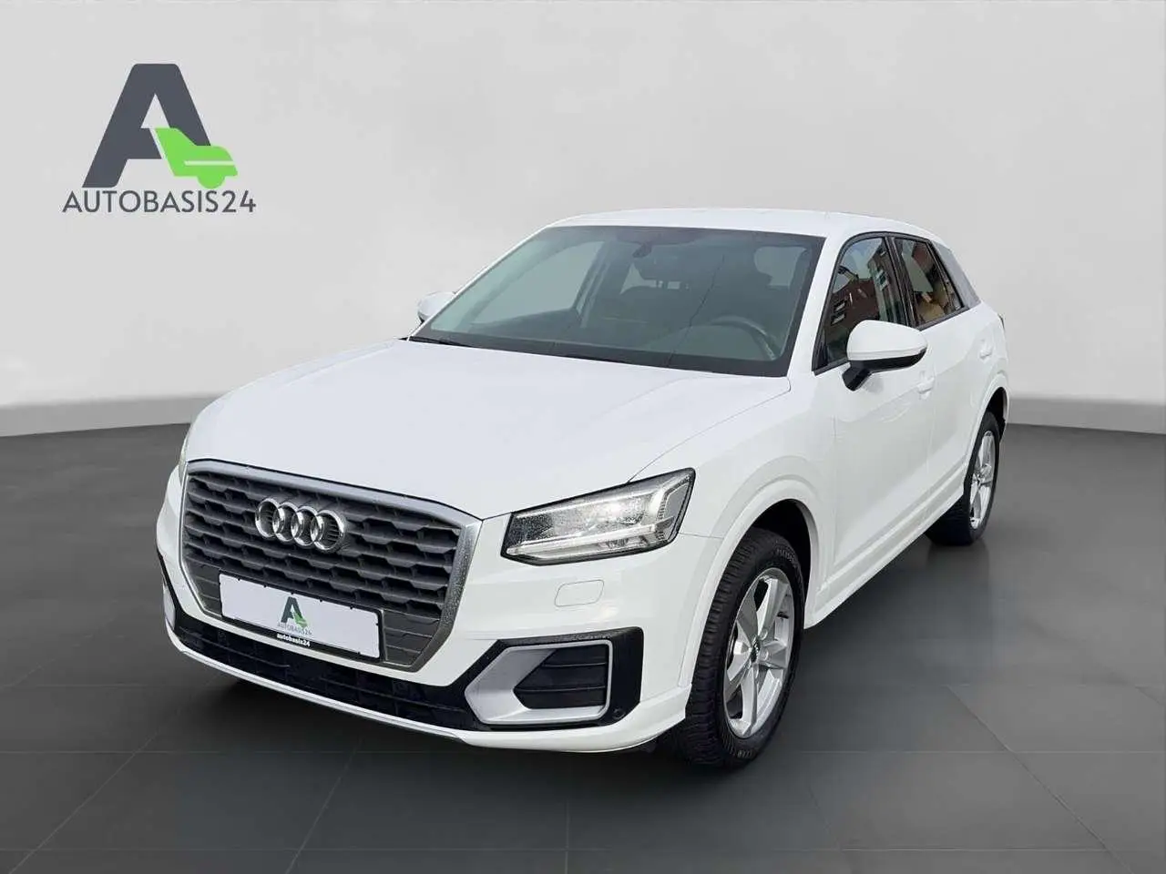 Photo 1 : Audi Q2 2018 Diesel