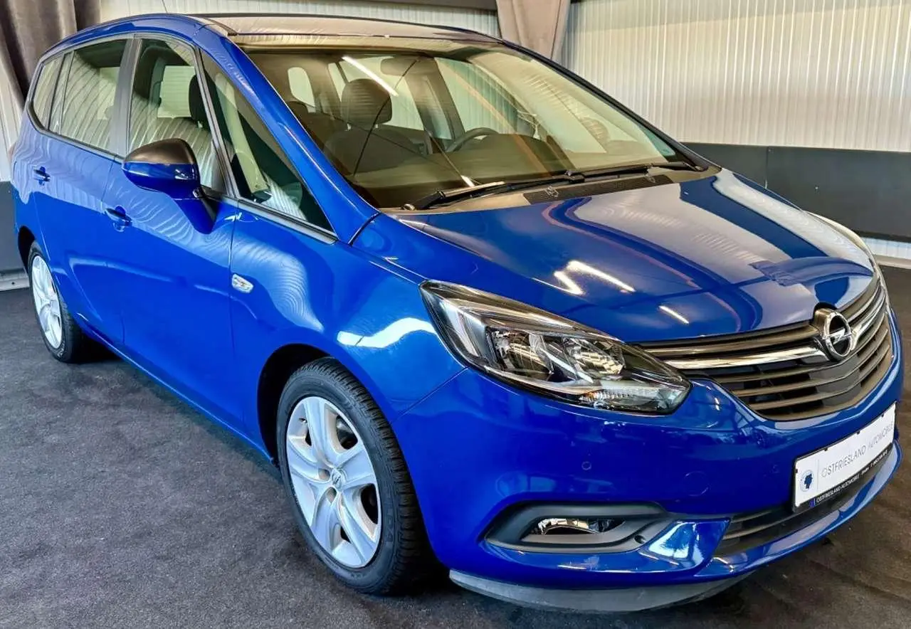 Photo 1 : Opel Zafira 2019 Diesel