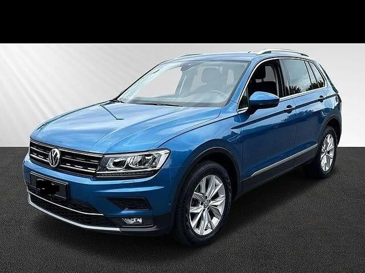 Photo 1 : Volkswagen Tiguan 2019 Essence