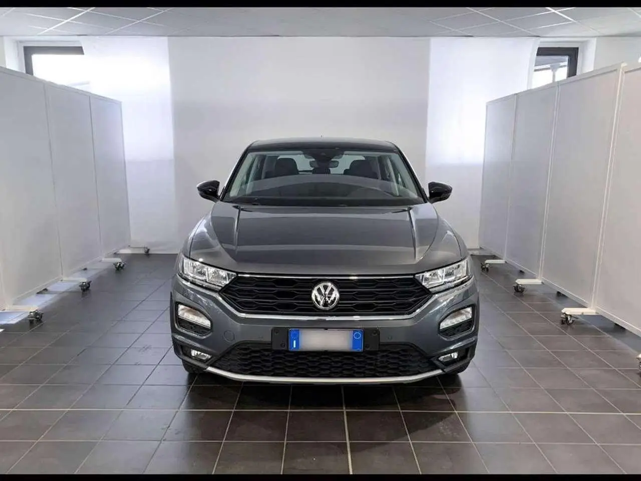 Photo 1 : Volkswagen T-roc 2020 Petrol