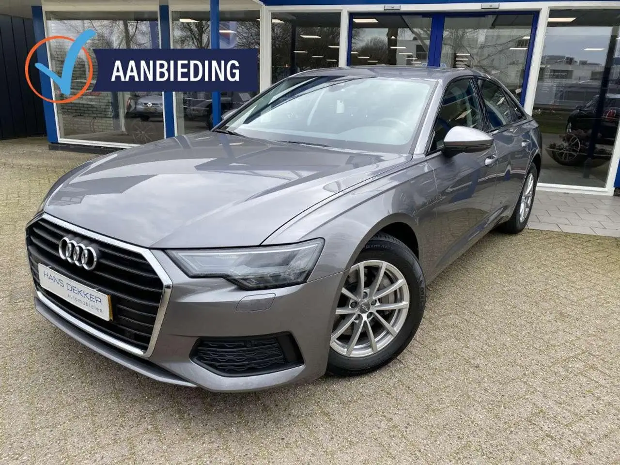 Photo 1 : Audi A6 2019 Petrol