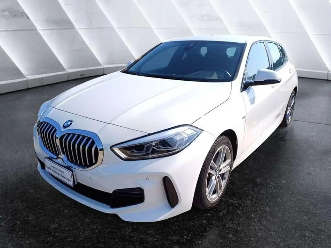 Photo 1 : Bmw Serie 1 2019 Petrol