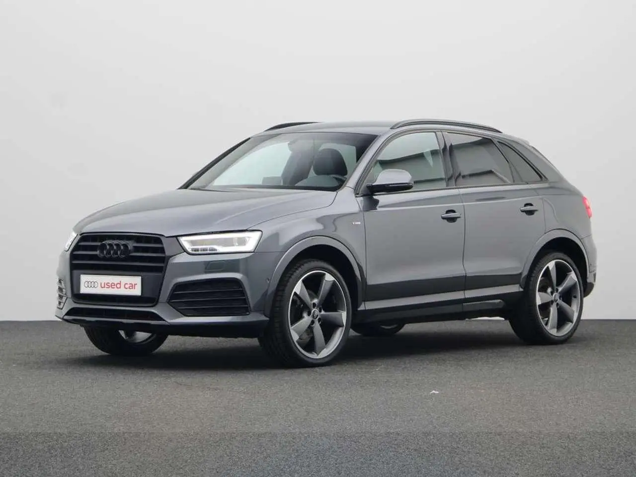 Photo 1 : Audi Q3 2015 Petrol