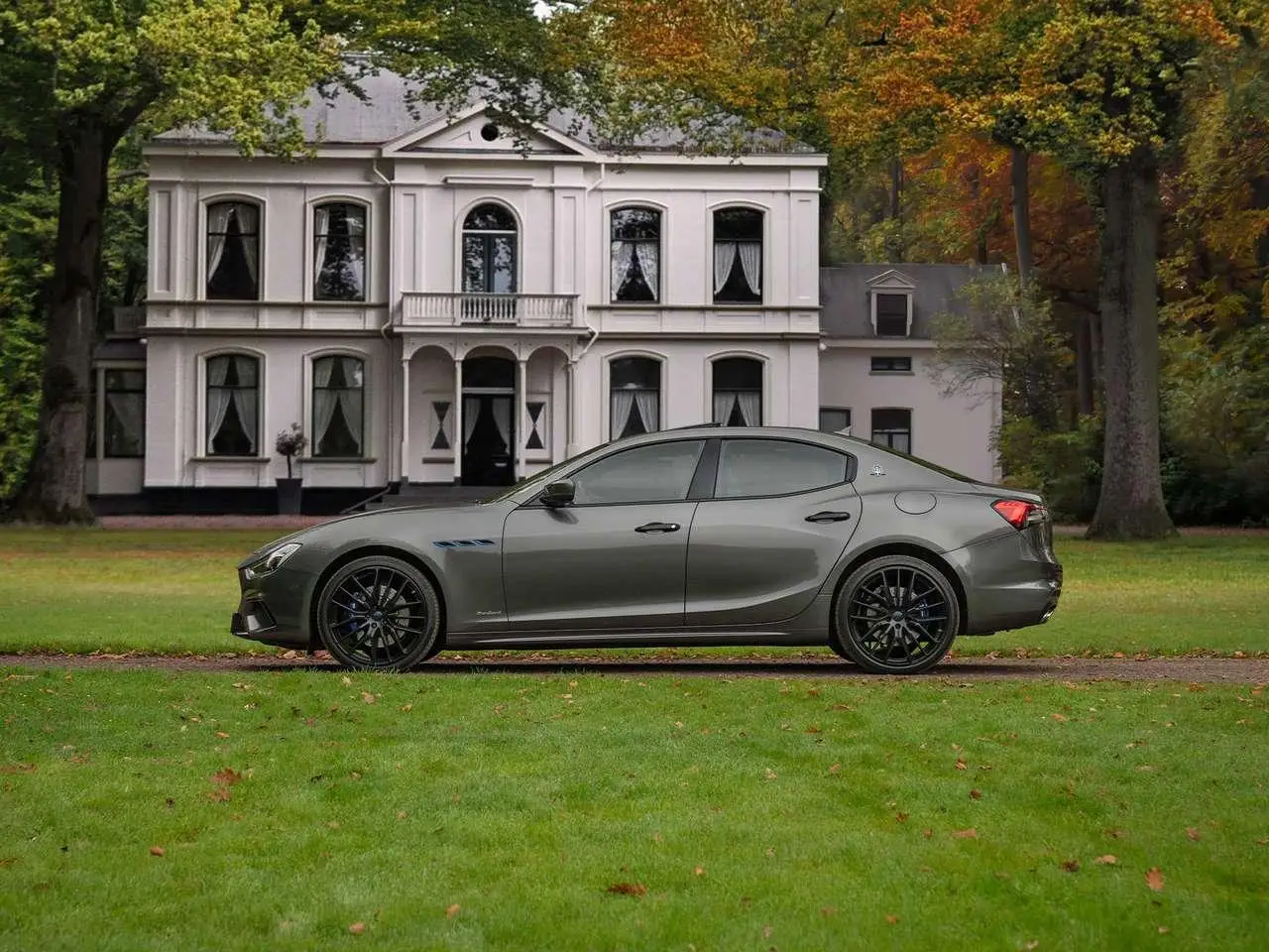 Photo 1 : Maserati Ghibli 2021 Petrol