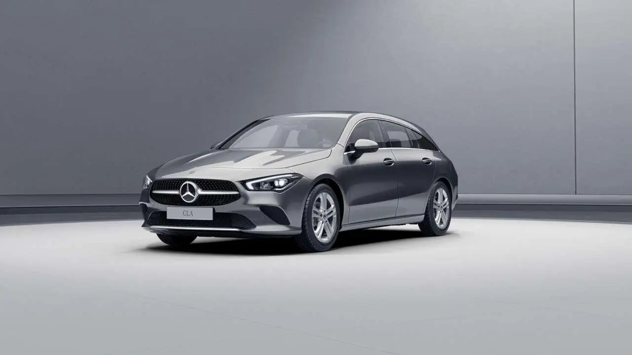 Photo 1 : Mercedes-benz Classe Cla 2023 Petrol