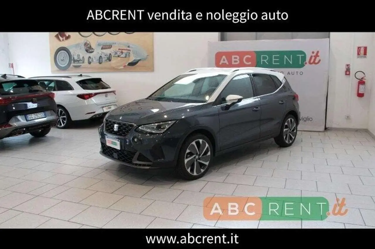 Photo 1 : Seat Arona 2022 Essence