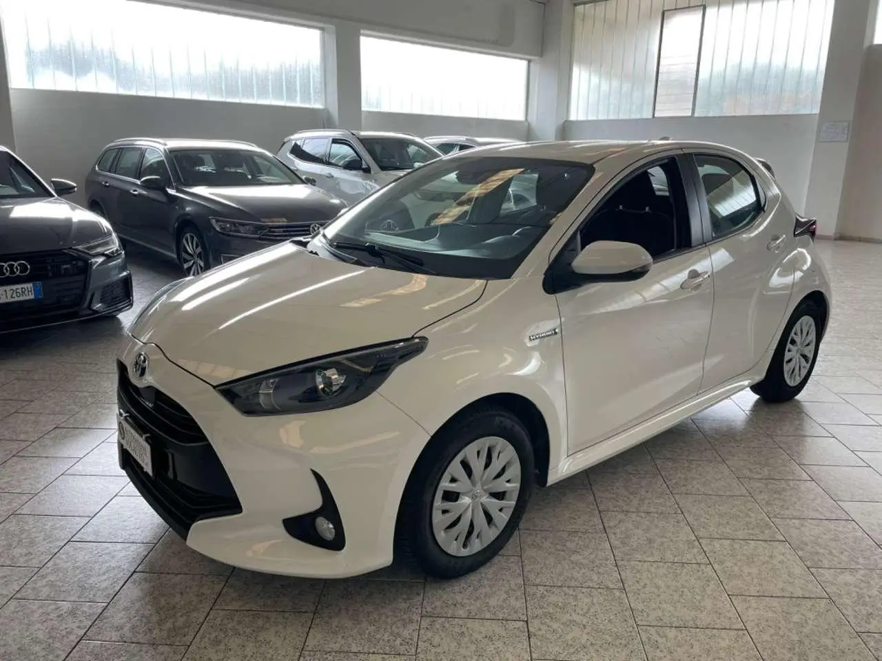 Photo 1 : Toyota Yaris 2020 Hybrid