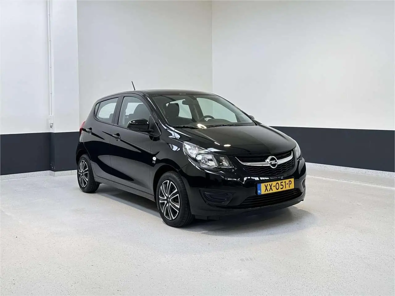 Photo 1 : Opel Karl 2019 Essence