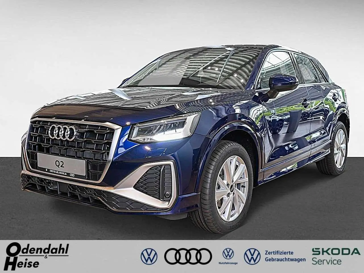 Photo 1 : Audi Q2 2024 Essence