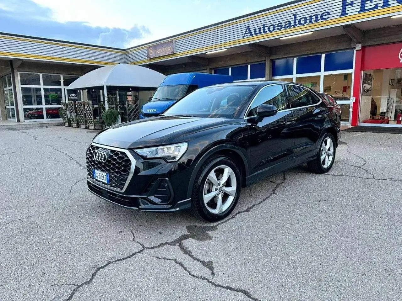 Photo 1 : Audi Q3 2021 Essence