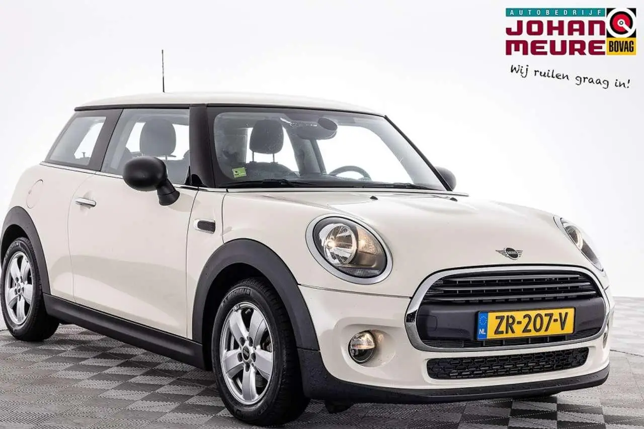 Photo 1 : Mini One 2019 Petrol