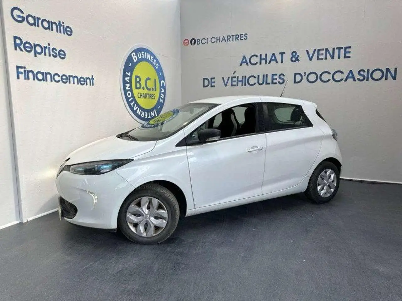 Photo 1 : Renault Zoe 2019 Électrique