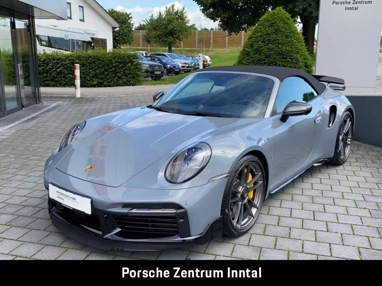 Photo 1 : Porsche 992 2024 Petrol