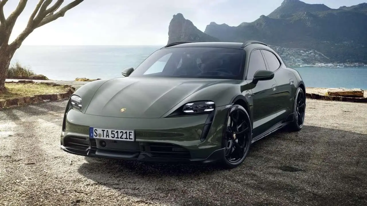 Photo 1 : Porsche Taycan 2022 Electric