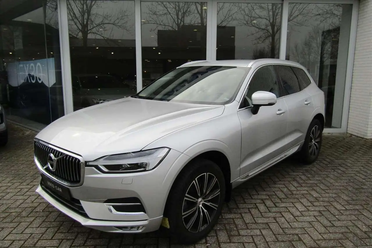 Photo 1 : Volvo Xc60 2019 Petrol