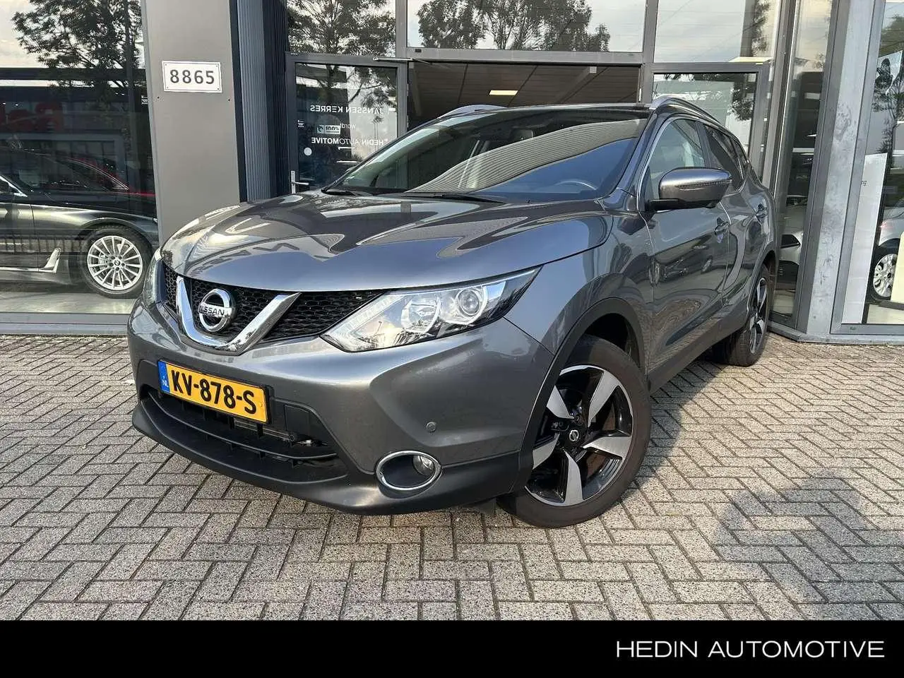 Photo 1 : Nissan Qashqai 2016 Petrol