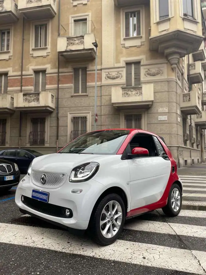 Photo 1 : Smart Fortwo 2017 Essence