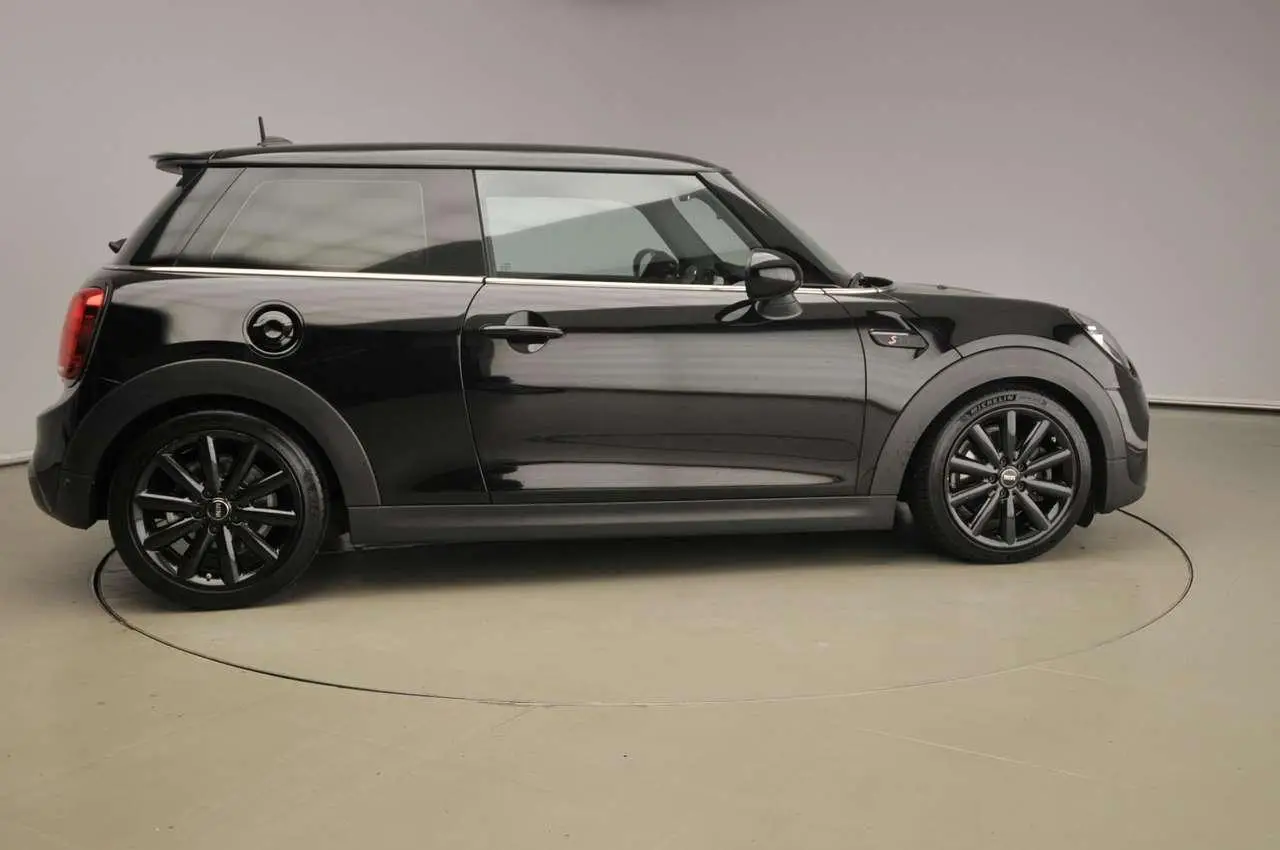 Photo 1 : Mini Cooper 2019 Petrol