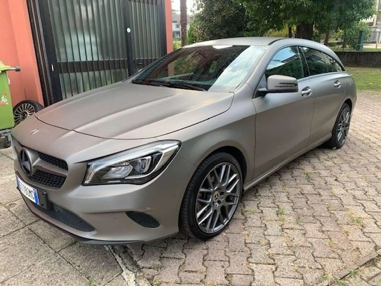 Photo 1 : Mercedes-benz Classe Cla 2018 Petrol