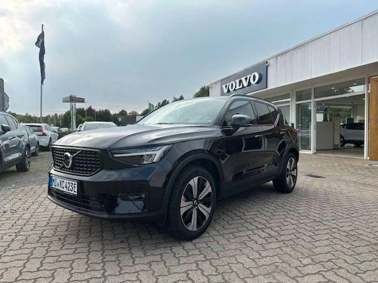 Photo 1 : Volvo Xc40 2023 Hybride