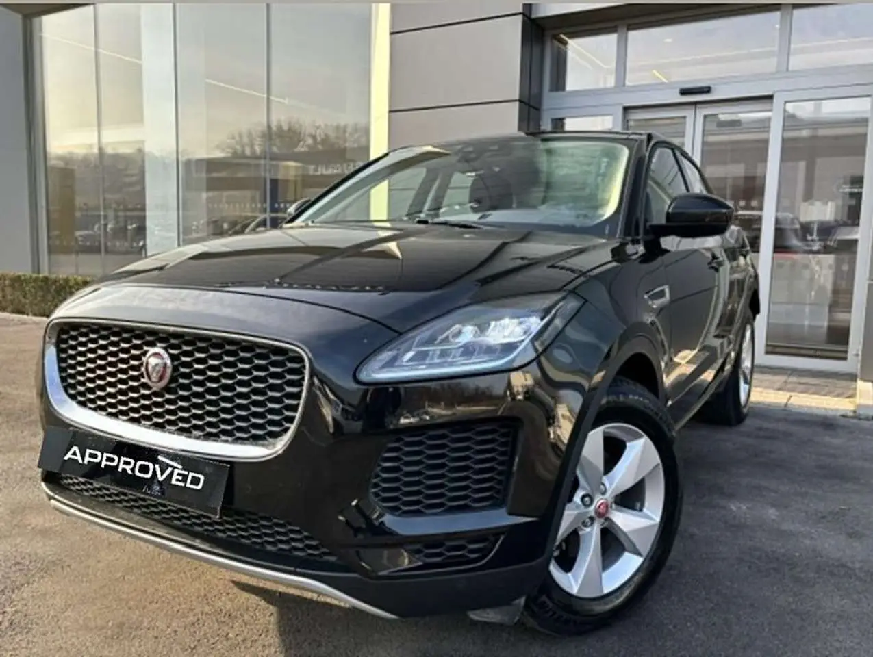 Photo 1 : Jaguar E-pace 2019 Diesel