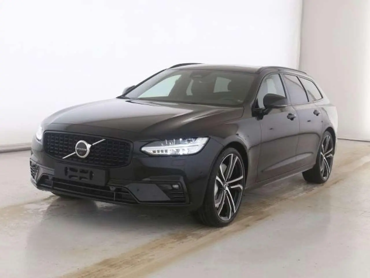 Photo 1 : Volvo V90 2023 Diesel