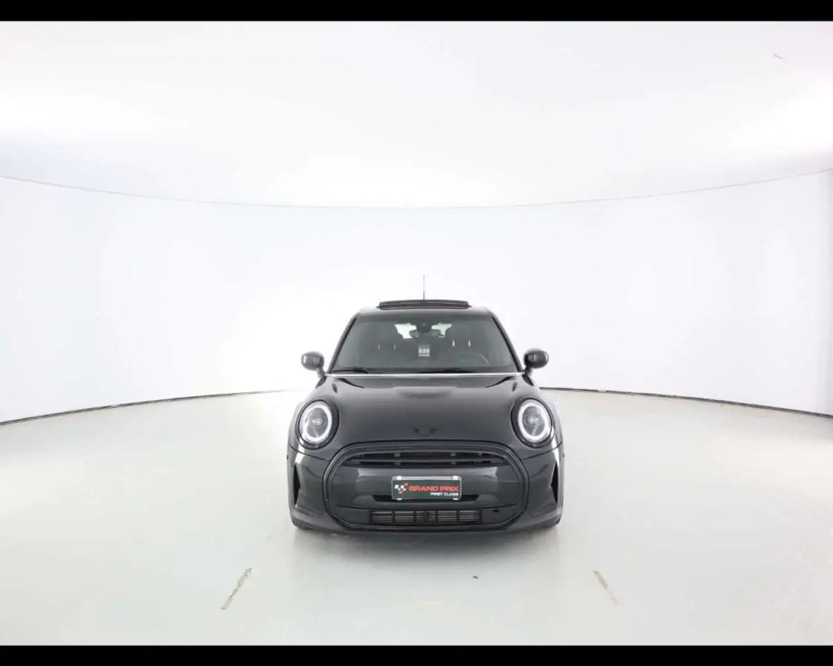 Photo 1 : Mini Cooper 2023 Petrol