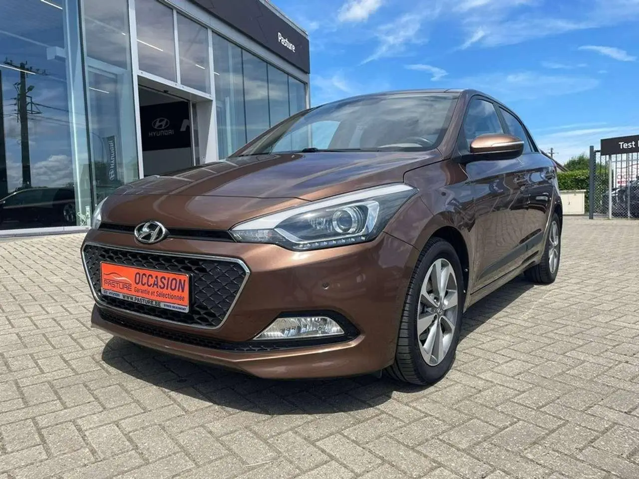 Photo 1 : Hyundai I20 2015 Essence