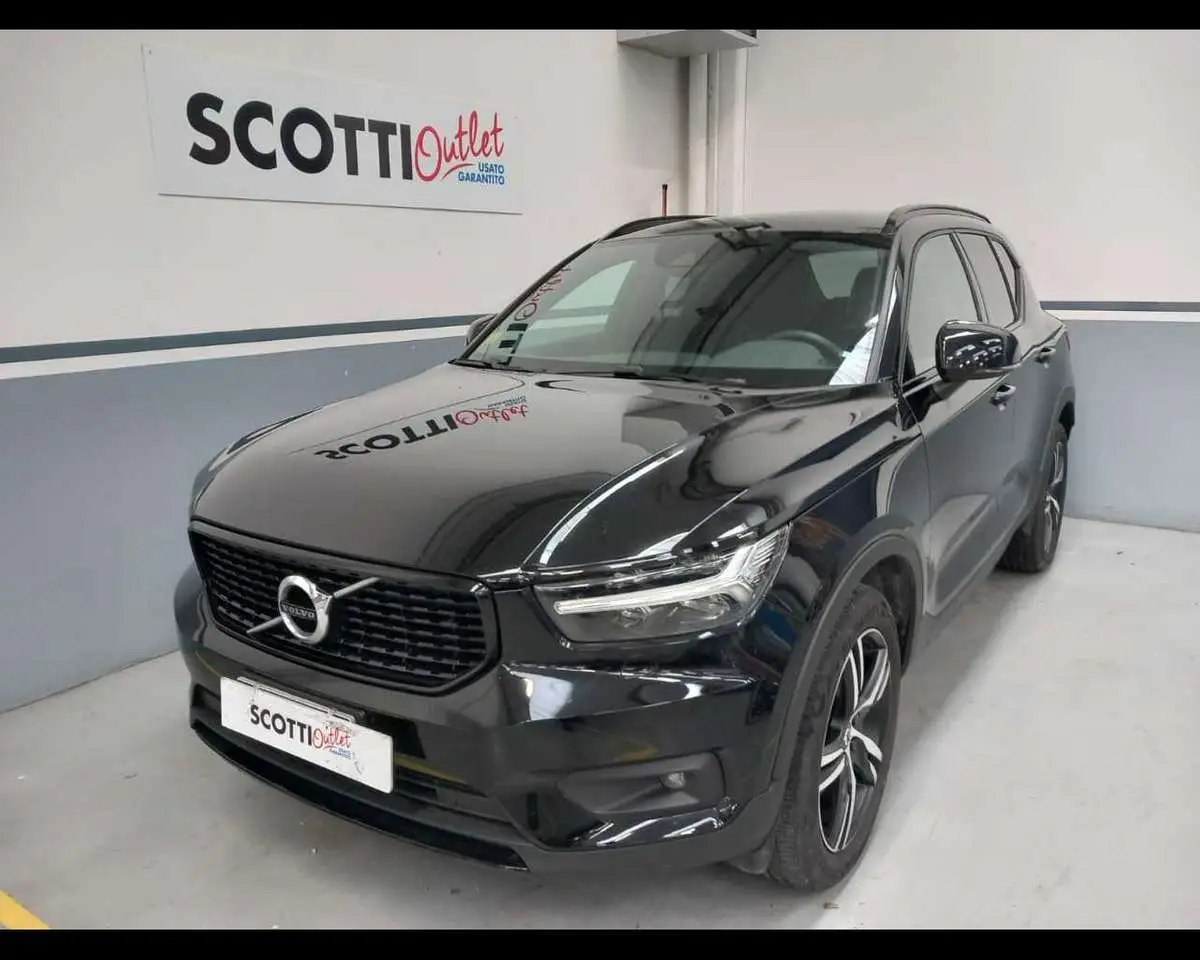 Photo 1 : Volvo Xc40 2022 Petrol