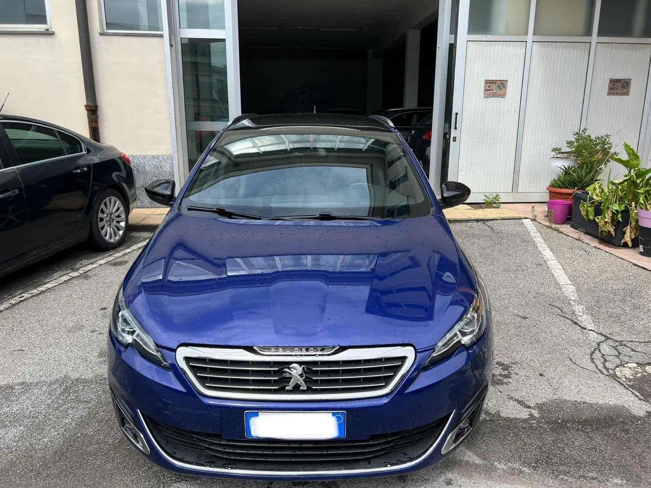 Photo 1 : Peugeot 308 2015 Petrol