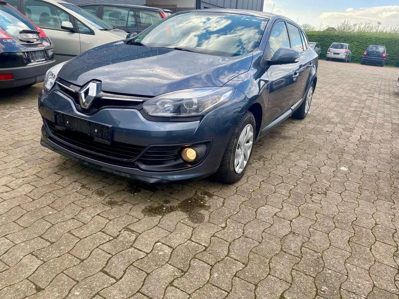 Photo 1 : Renault Megane 2015 Petrol