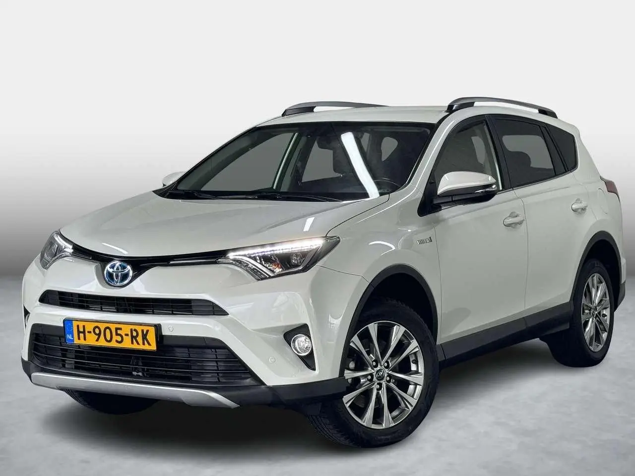 Photo 1 : Toyota Rav4 2016 Hybride