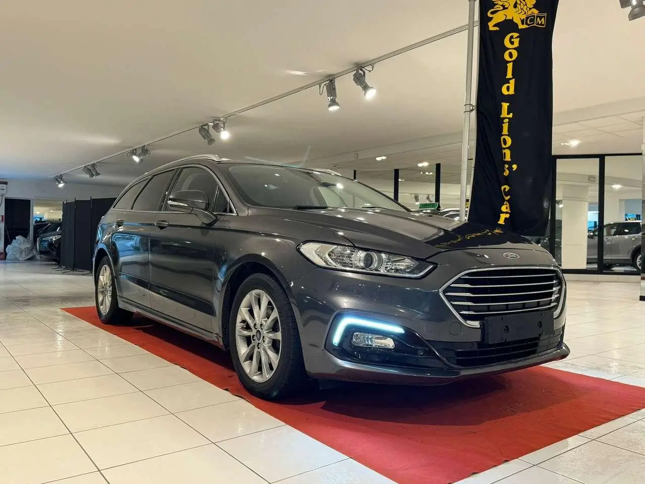 Photo 1 : Ford Mondeo 2020 Diesel